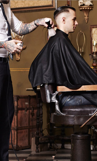 Почему стрижка в мужской парикмахерской особенно важна для мужского образа